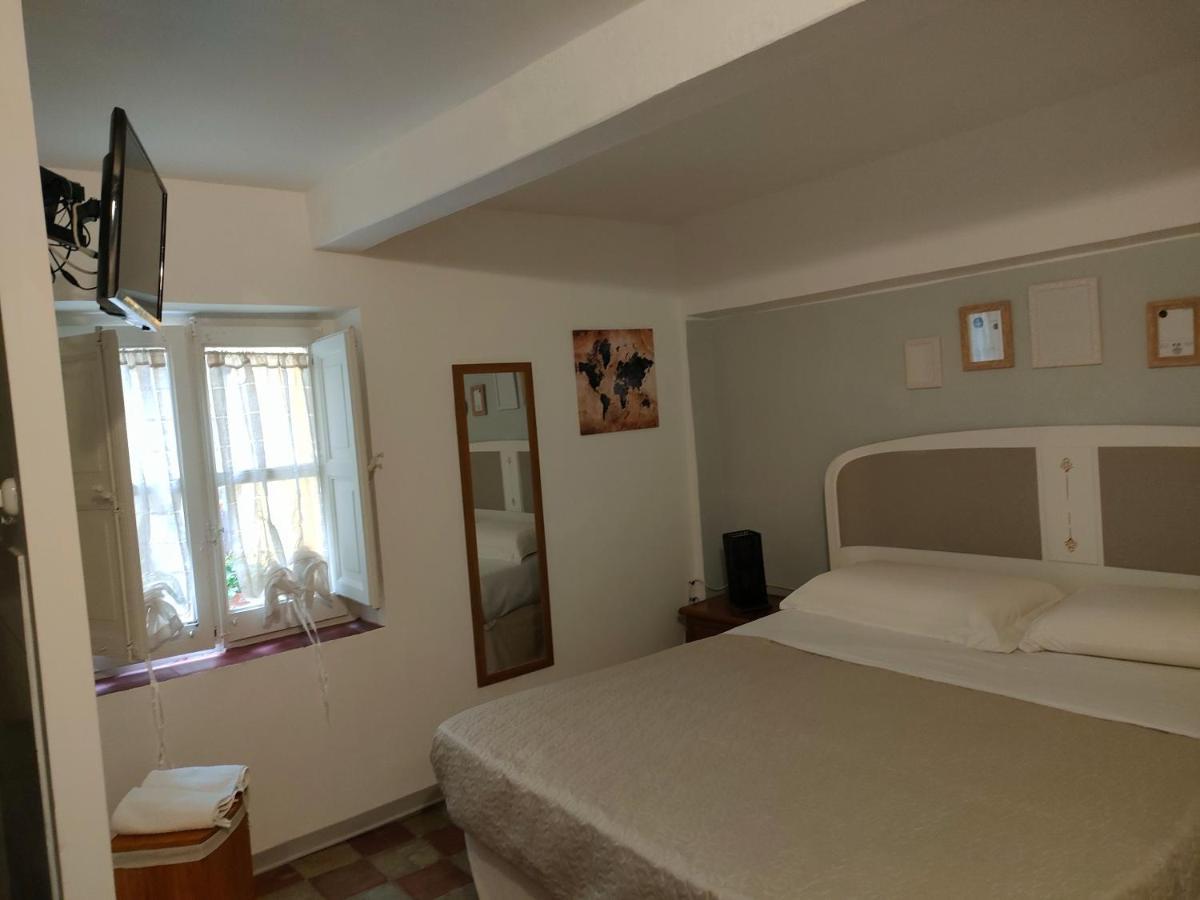 Essential Hotel Palermo Bagian luar foto
